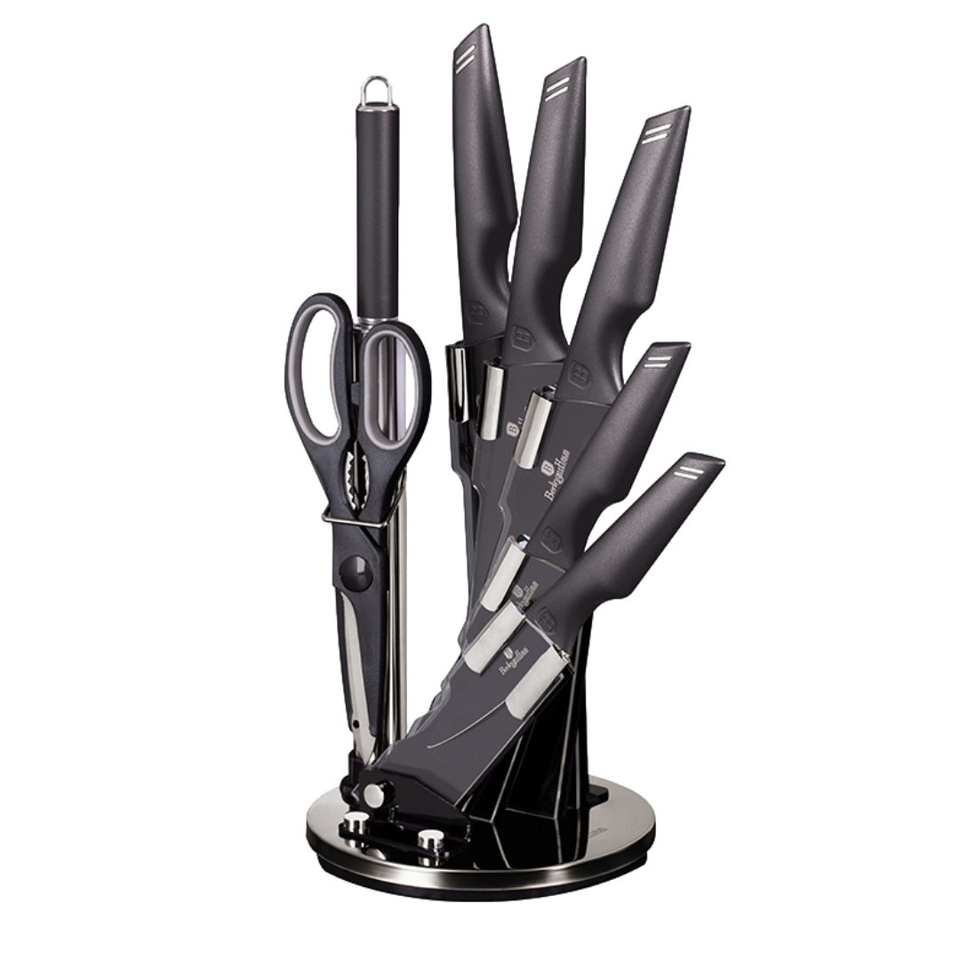 This beautiful kitchen knife set is one of the new editions for 2021 and is made of high-quality stainless steel with a black non-stick coating.