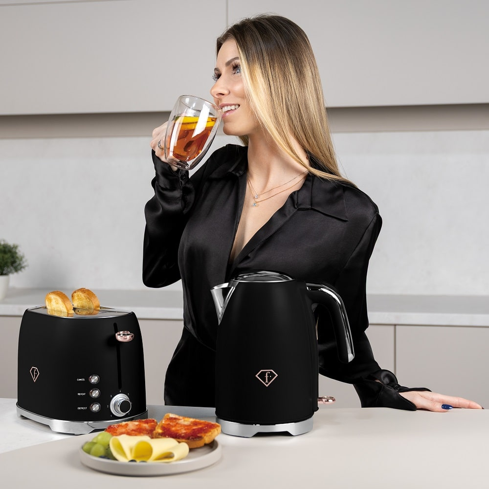 Toaster FTV0111 Black–Rose Gold – 7 Toast Levels, 850W | Fashion by Berlinger Haus