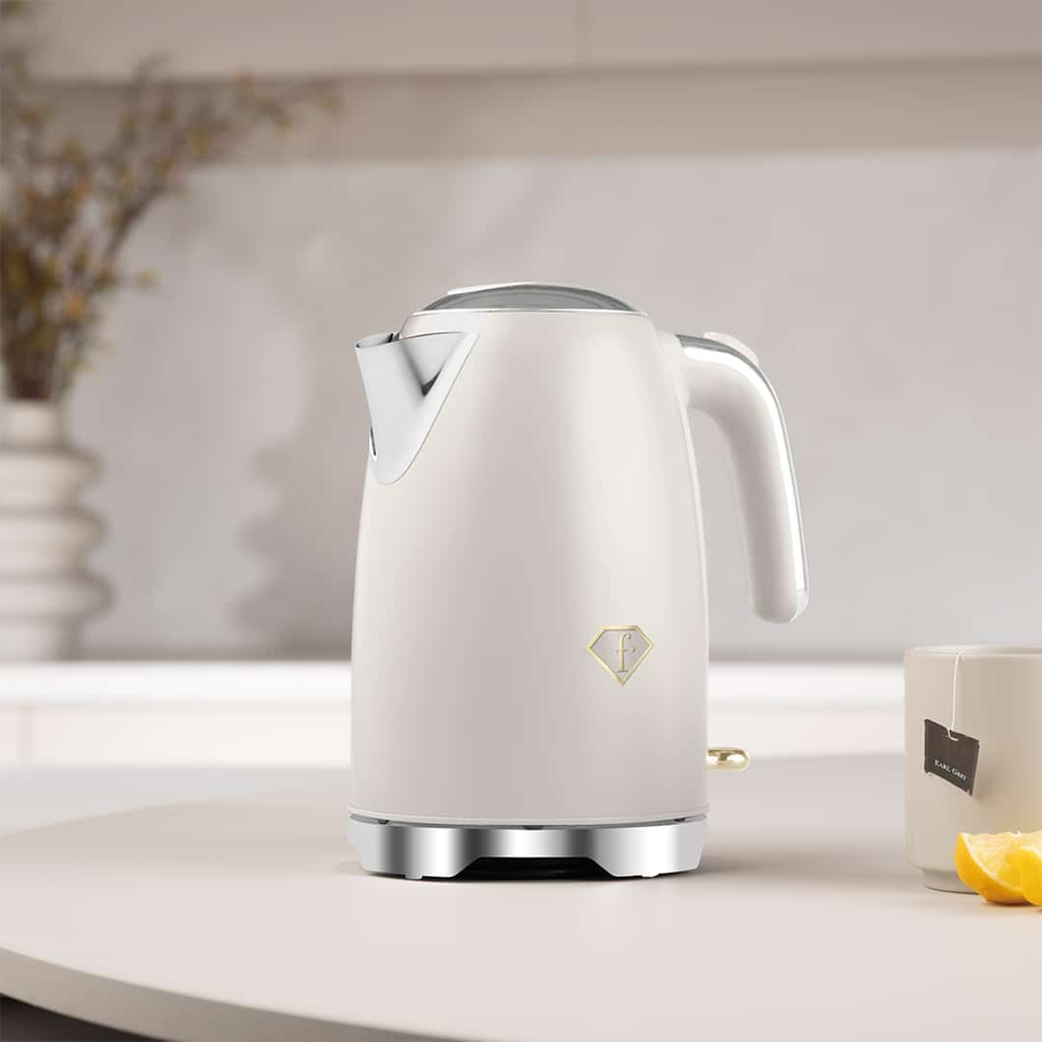 Fast Boiling Electric Kettle 1.7L | 2200W | Cream–Gold FTV0152 Berlinger Haus