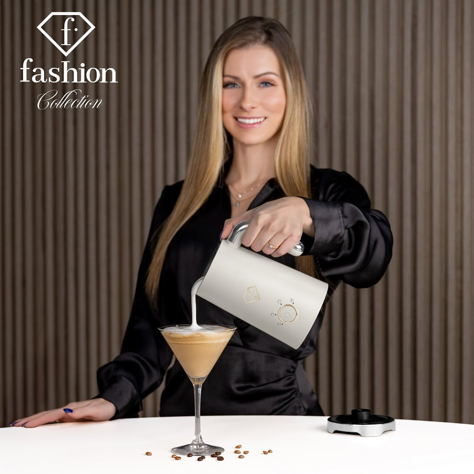 4-in-1 Milk Frother FTV0182 | Hot & Cold Foam | Berlinger Haus x FashionTV