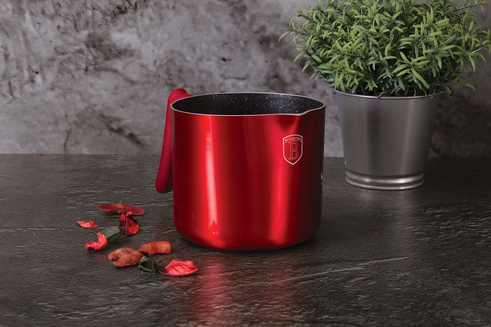Milk Pot 12 cm Berlinger Haus BH/1965 Burgundy Collection