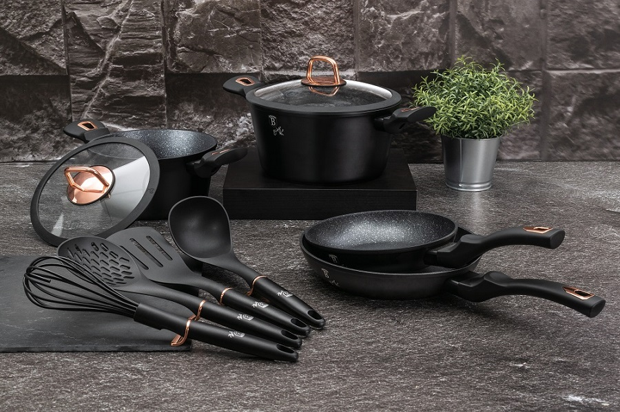 cookware set
