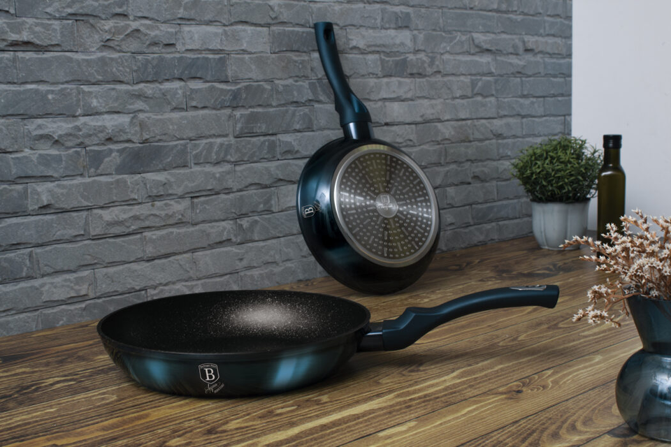 2-Piece Skillet Set Berlinger Haus BH/1883 Aquamarine Material: forged aluminum Frypan 22 x 4.5 cm 1.3L Frypan