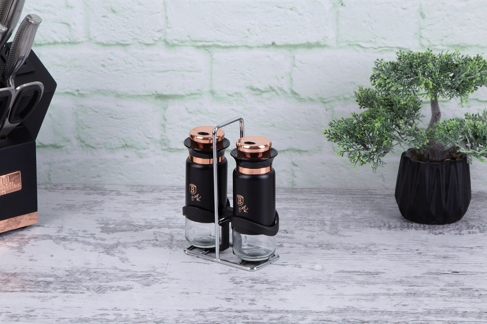 Salt & Pepper Shaker Set Berlinger Haus BH/1994 Black Rose