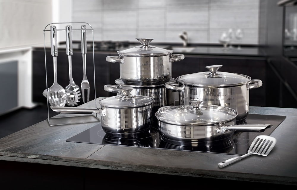 17 pcs cookware set Blaumann BL3133