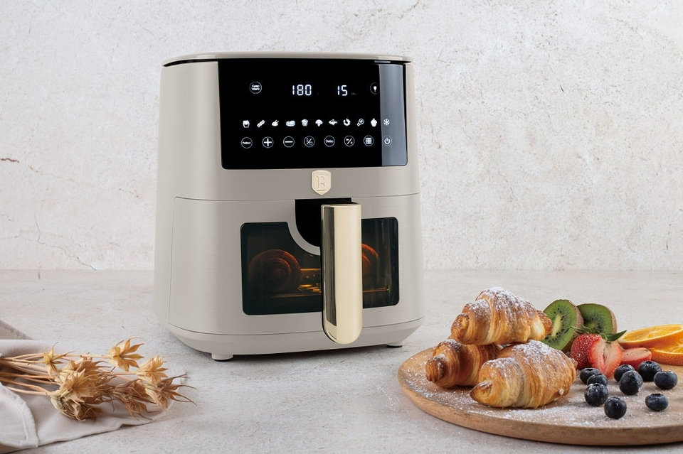 Cook in Style: Matt Cream Air Fryer BH9607 with Window
