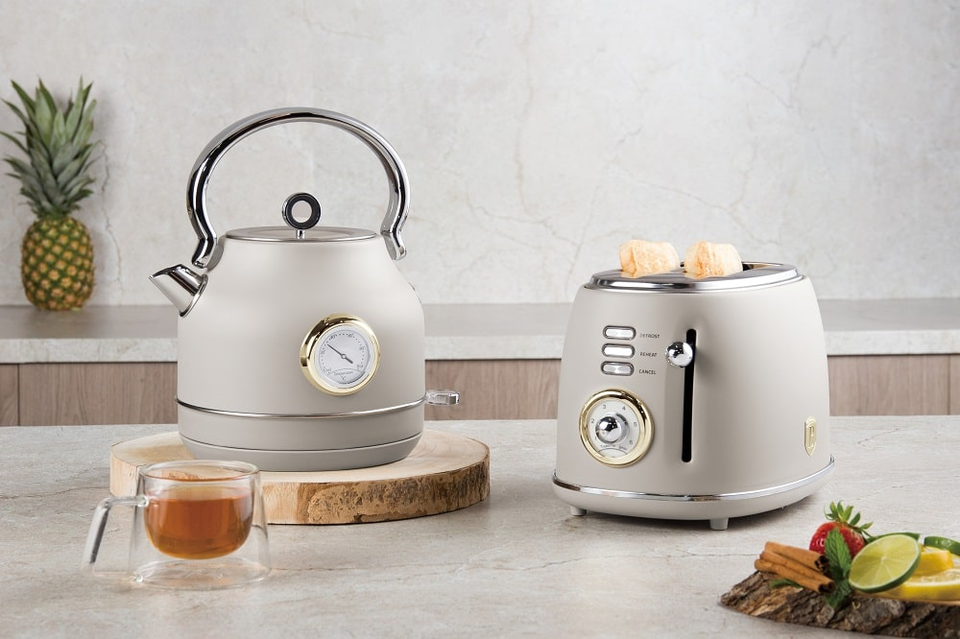 Electric kettle with thermometer Berlinger Haus 9515 Sahara
