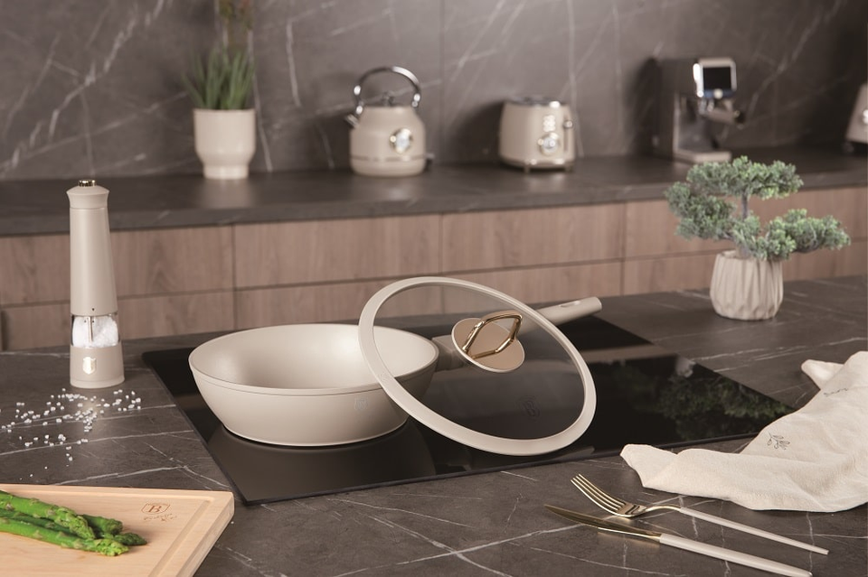 Deep frypan with lid, 24 cm Berlinger Haus BH 8062 Sahara