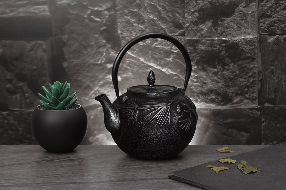 Berlinger Haus BH 7802 Cast Iron Teapot