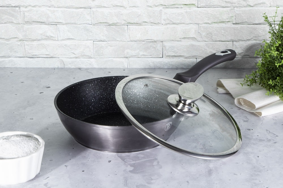 Deep frypan with lid, 24 cm Berlinger Haus BH 6895