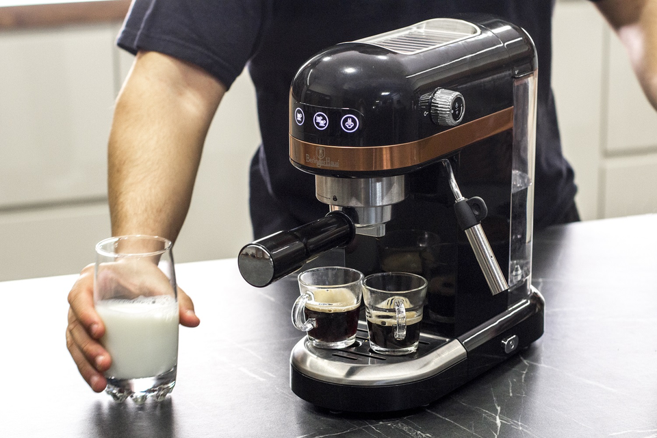 Coffee machine Berlinger Haus BH9462 Black Rose Collection