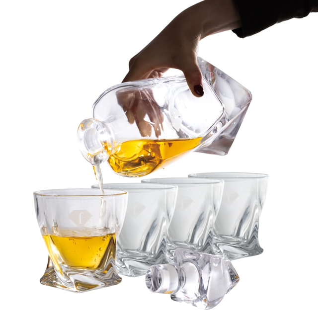 Whisky Set FTV0138 – Luxury Glass Bottle & 4 Glasses | Fashion by Berlinger Haus