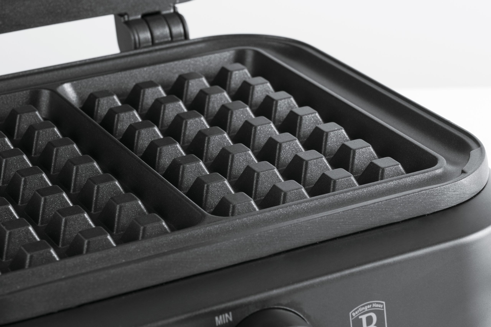 Waffle maker Berlinger Haus BH 9439 Black Rose