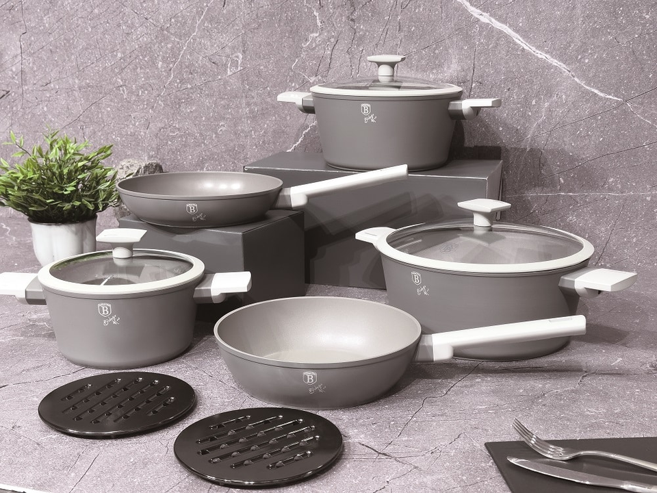 Matt grey Aspen 10 Piece Cookware set Berlinger Haus BH7061